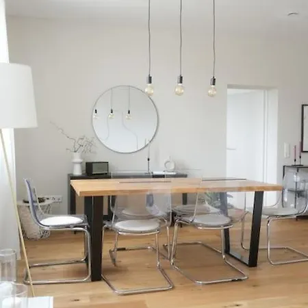 Design Im Zentrum Von *