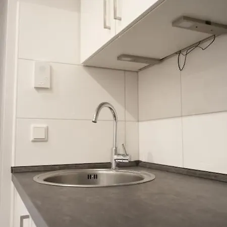 Design Im Zentrum Von 科布倫茨